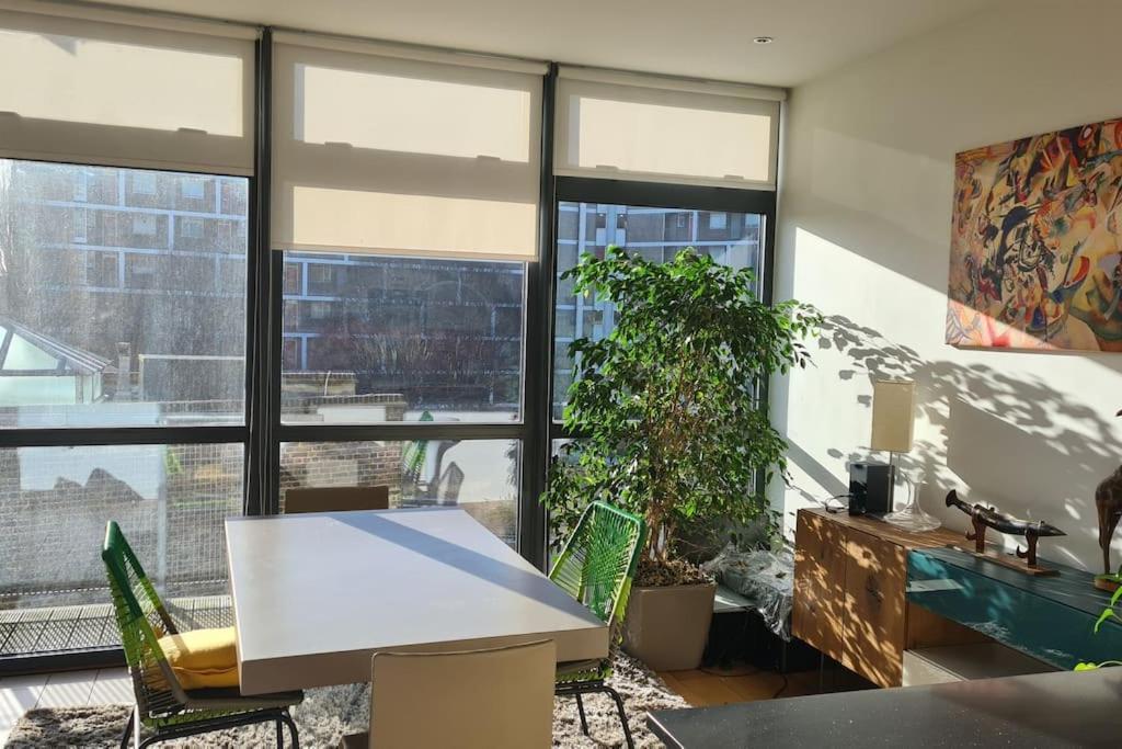 Luxurious Flat Sunny, Quiet, Design, Lift, Balcony Daire Londra Dış mekan fotoğraf
