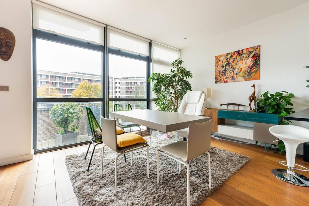 Luxurious Flat Sunny, Quiet, Design, Lift, Balcony Daire Londra Dış mekan fotoğraf