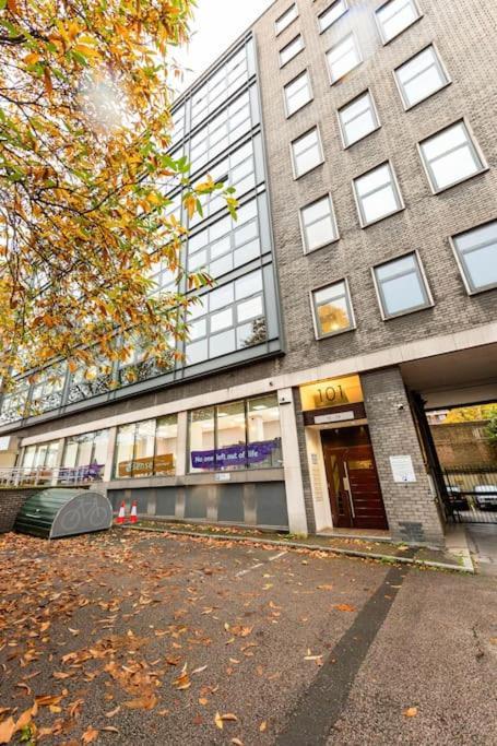 Luxurious Flat Sunny, Quiet, Design, Lift, Balcony Daire Londra Dış mekan fotoğraf